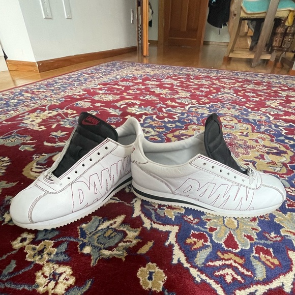 Nike Cortez X Kendrick Lamar - Picture 5 of 8